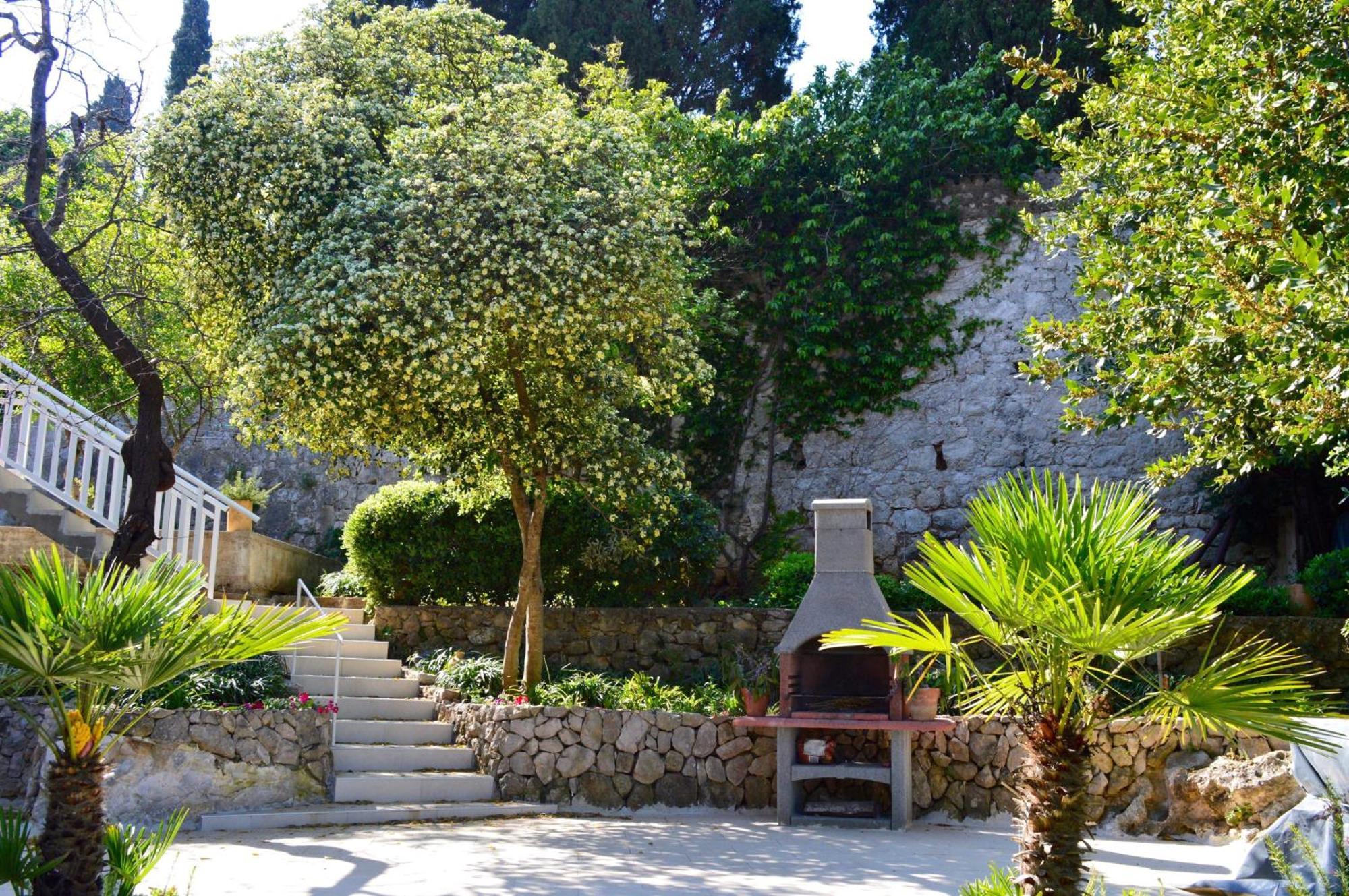 Apartment Luna I Lucky Ragusa Esterno foto